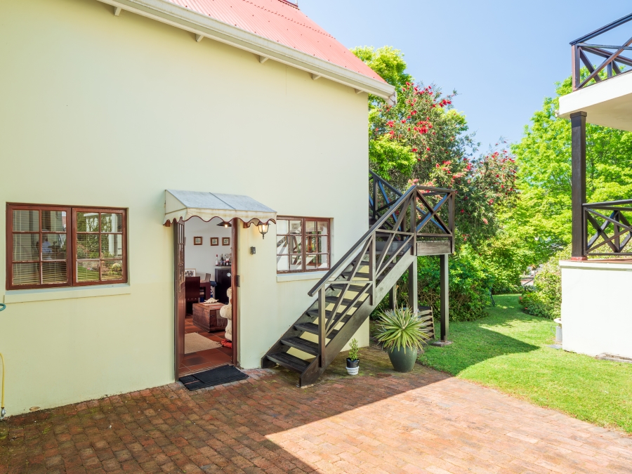 5 Bedroom Property for Sale in Belvidere Estate Western Cape